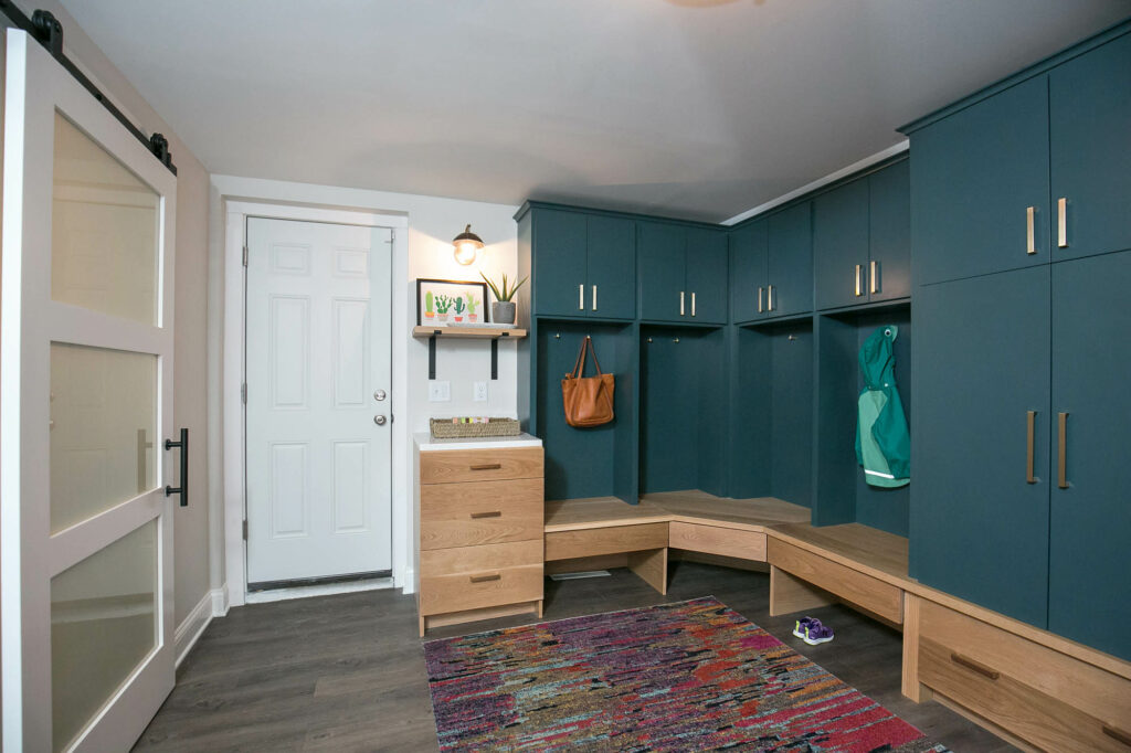 Home for Entertaining Mudroom Entryway Storage